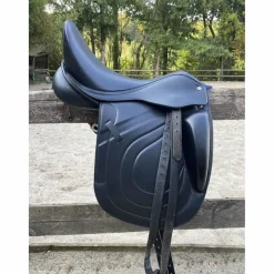 Selle Dressage Premier Equine 18"