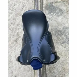 Selle Dressage Premier Equine 18