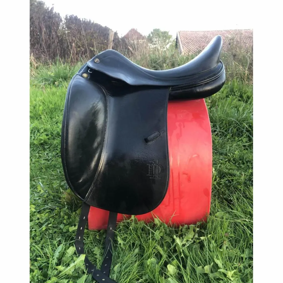selle dressage Prestige 17