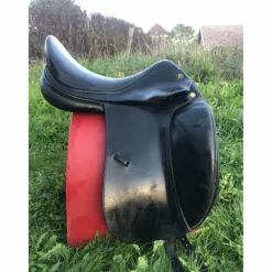 selle dressage Prestige 17