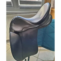 Selle dressage stubben