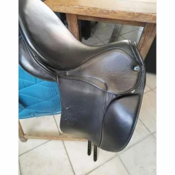 Selle dressage stubben