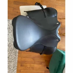 Selle dressage Tekna 17,5