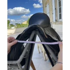 selle dressage thoroughbred saddlery noire