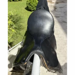 selle dressage thoroughbred saddlery noire