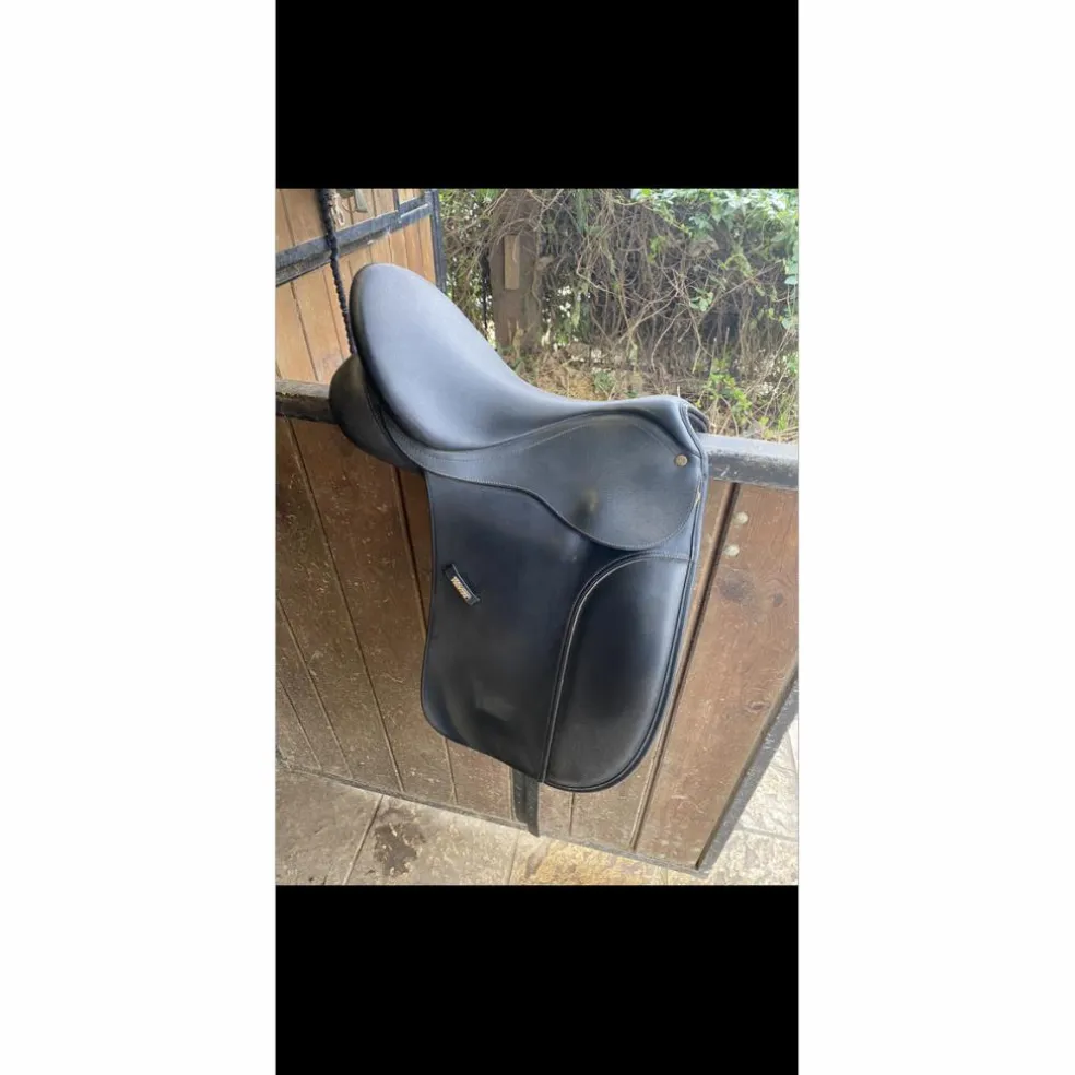 selle dressage Wintec