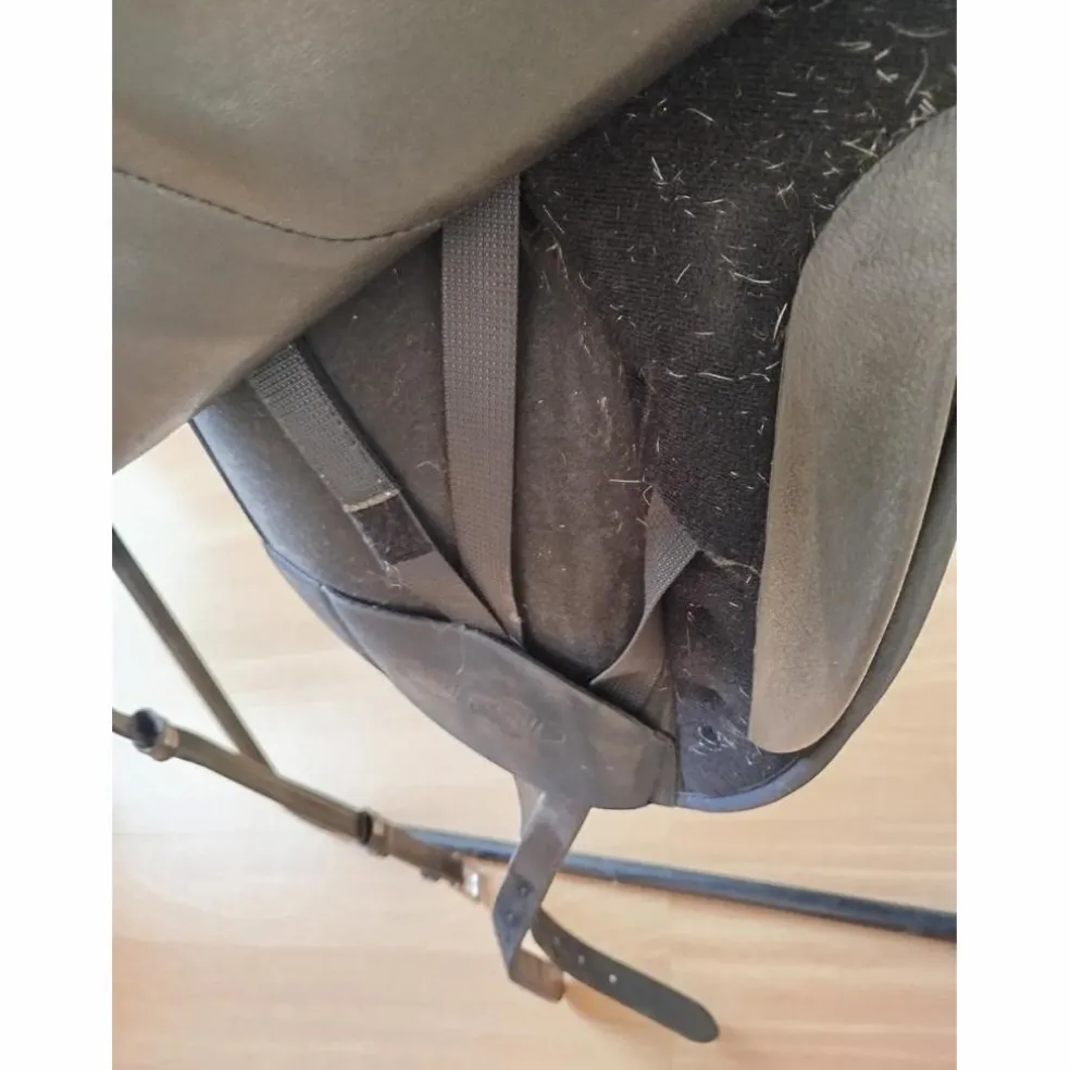 Selle dressage Wintec Isabell 16'5 cair
