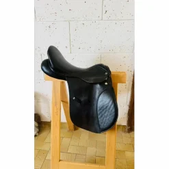 Selle Equip’horse 17.5 cuir noir