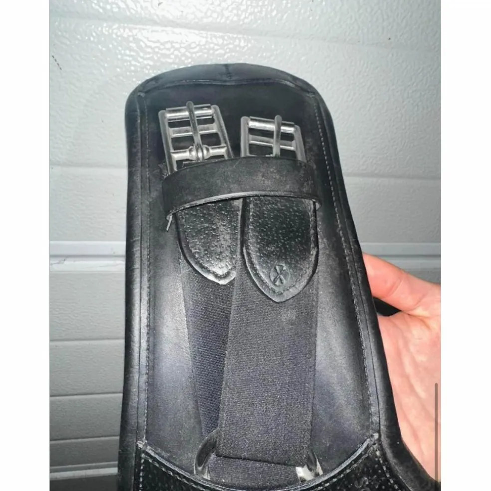 Selle et Sangle de dressage Forestier