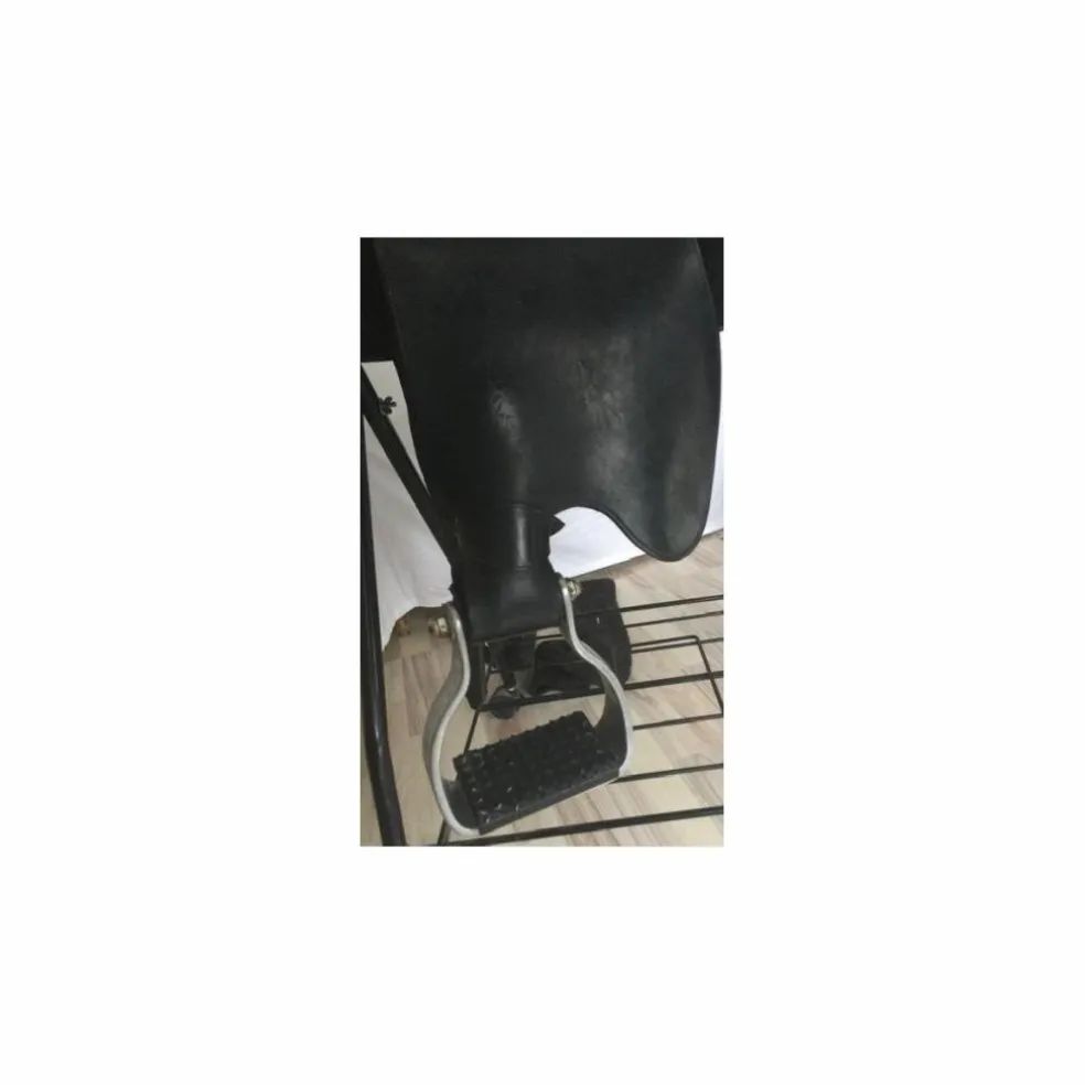 Selle EZ fit en cuir sans arcon + accessoires