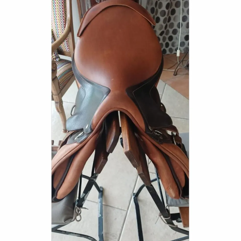 SELLE FORESTIER 18,5 POUCES