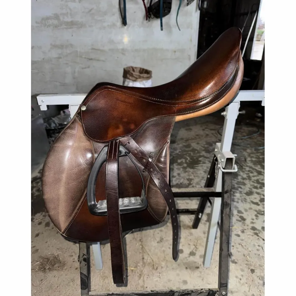 selle forestier mixte 17,5