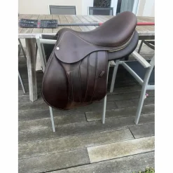 Selle forestier mixte 2024 très bon état