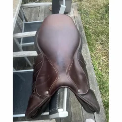 Selle forestier mixte 2024 très bon état