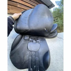 selle fouganza 17,5 cuir noir