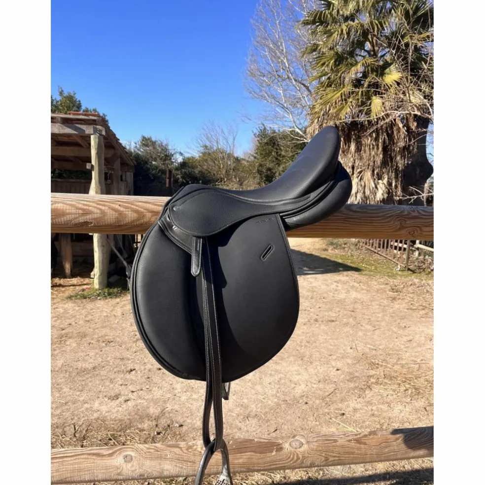 Selle Fouganza Modèle 100