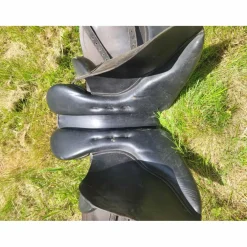 selle fouganza noire 17 pouce 1/2