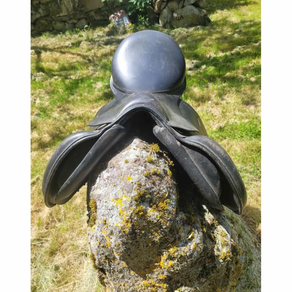 selle fouganza noire 17 pouce 1/2