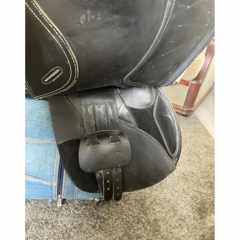 Selle Fouganza Paddock – Cuir noir – 310