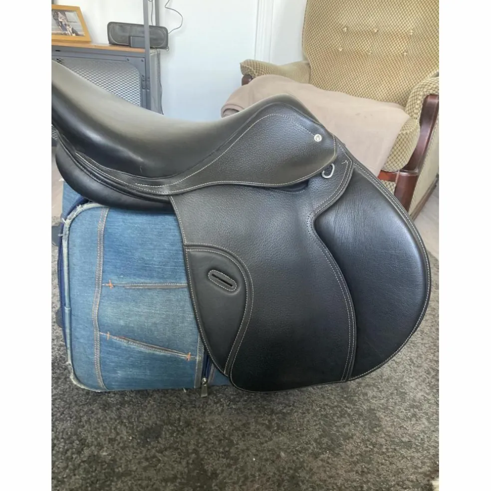 Selle Fouganza Paddock – Cuir noir – 310