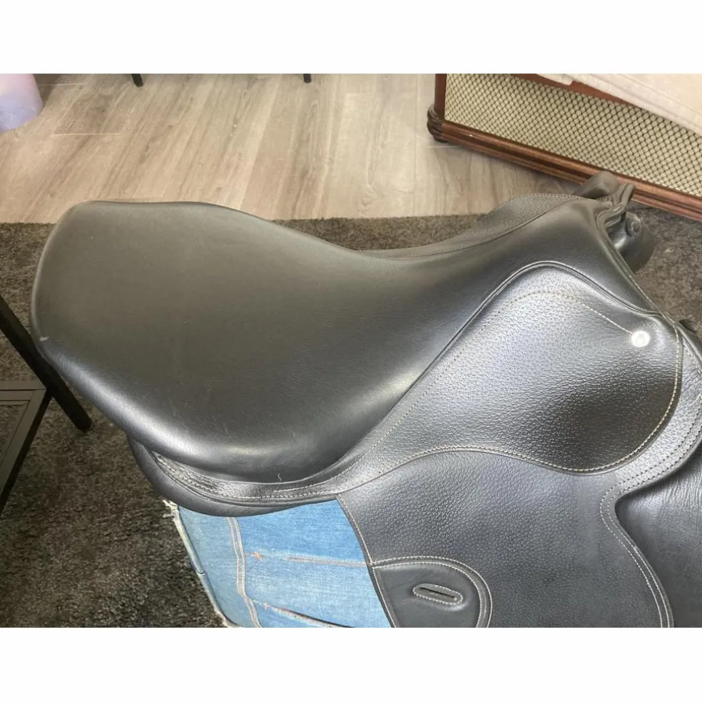 Selle Fouganza Paddock – Cuir noir – 310