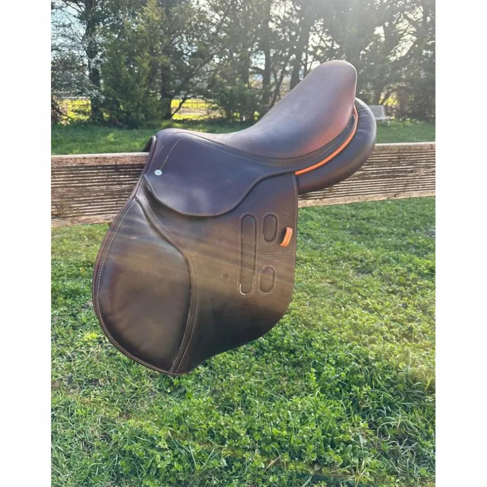 Selle GBS double veau 17,5