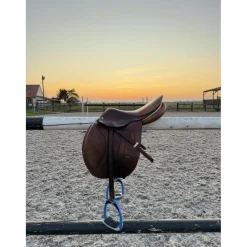 Selle GBS taille 17