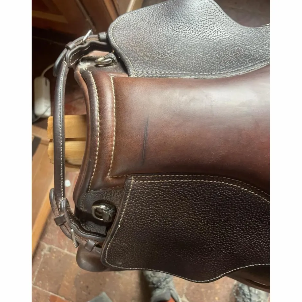Selle Guy Cantin