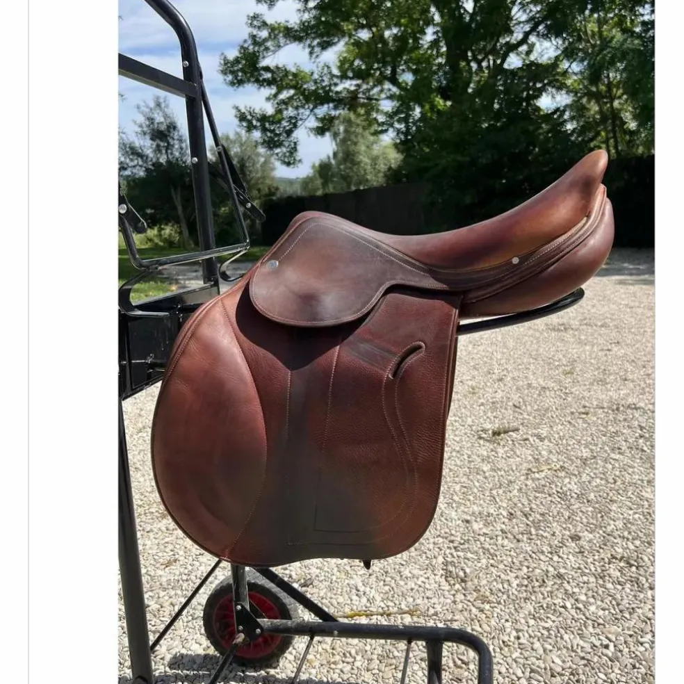 SELLE HERMES CAVALE taille 17 irish/taupe MIXTE 2019 PARFAIT ETAT + BOITE HERMES