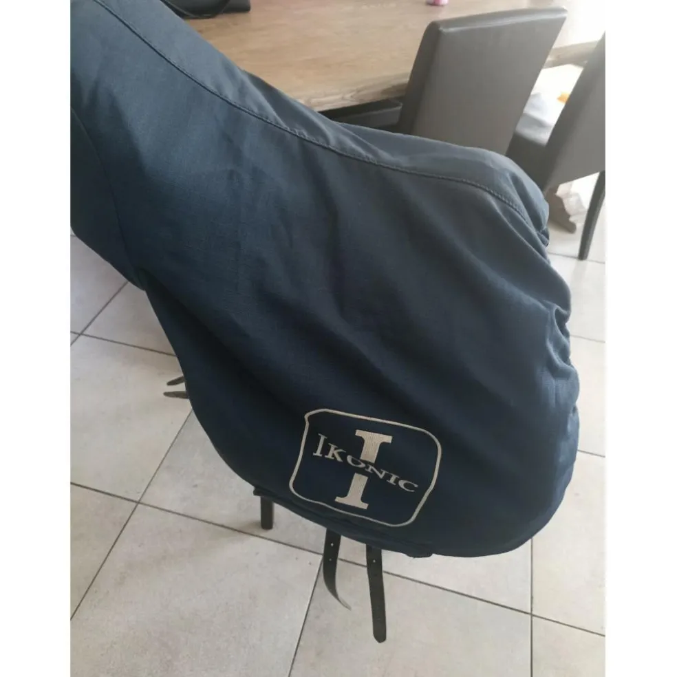 Selle ikonic cross mono quartier taille 17, 5 pouces modifiable