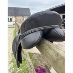 SELLE KENT AND MASTERS UNIVERSAL GP HAUT GARROT S-SERIES