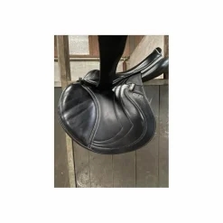 Selle mademoiselle cwd taille 17’5