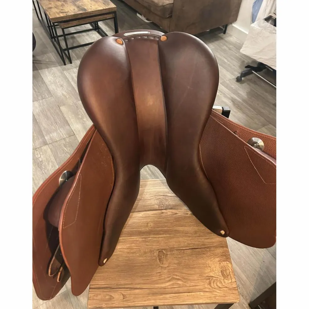 Selle Meyer 17 de 2025 quasiment neuve
