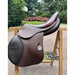 Selle meyer modèle Marianne acte 2/ Taille 17,5 pouces/ Année 2023