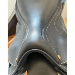 Selle mixte Pessoa 17,5 pouces noir