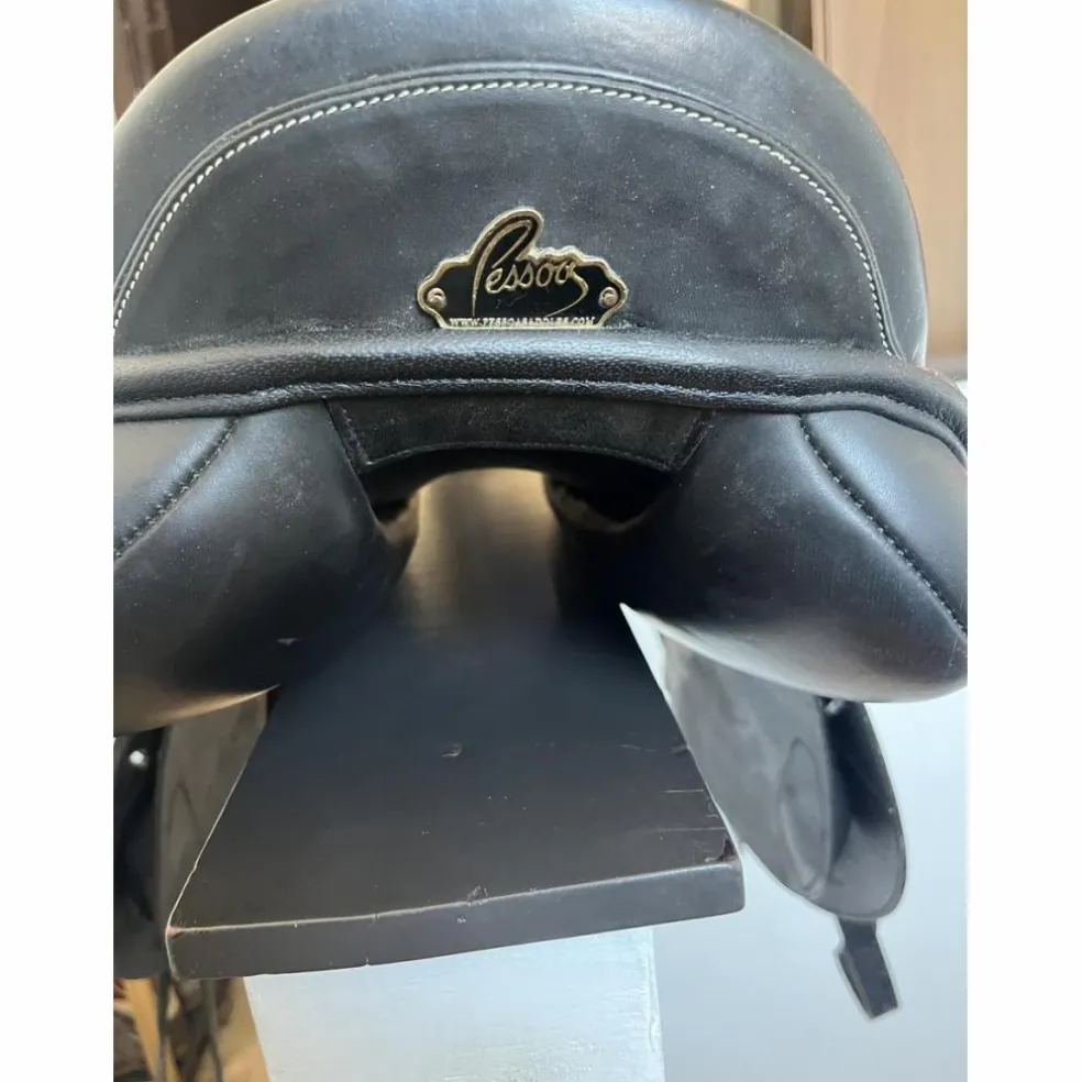 Selle mixte Pessoa 17,5 pouces noir