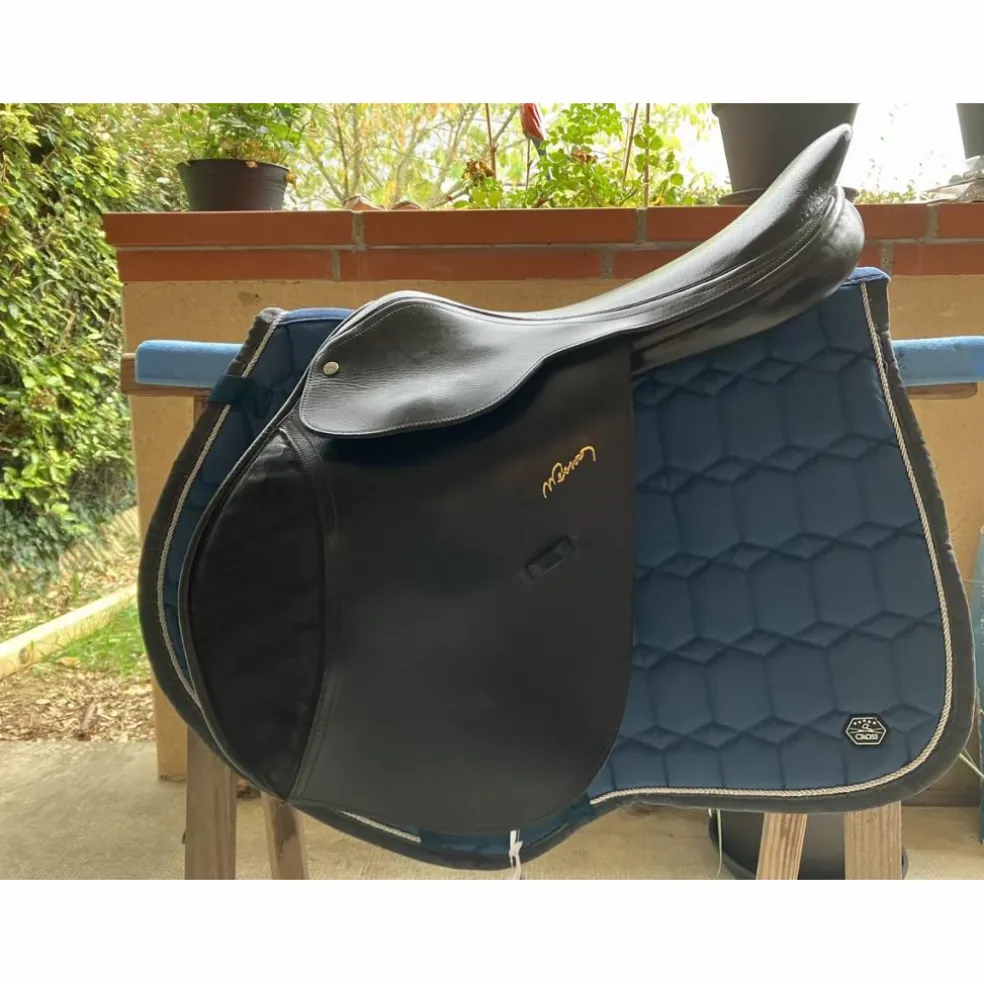Selle mixte Pessoa taille 17,5, noire