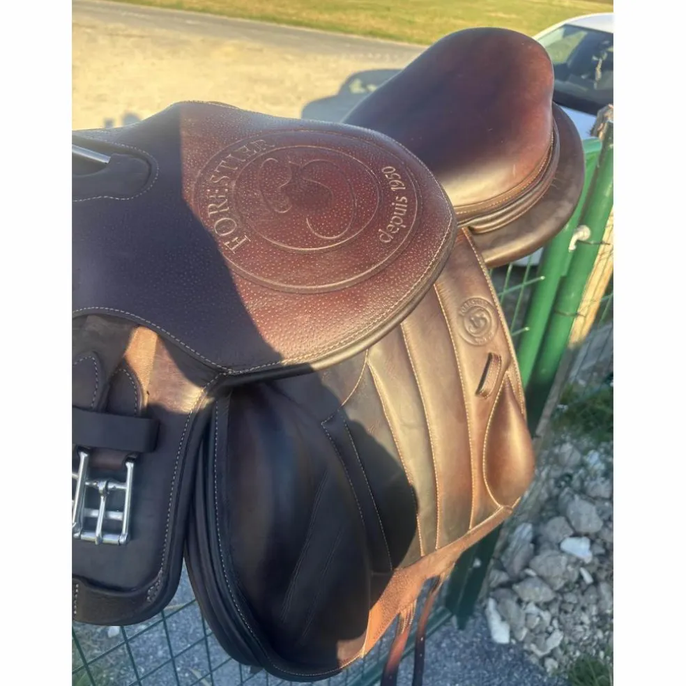 selle mono quartier forestier