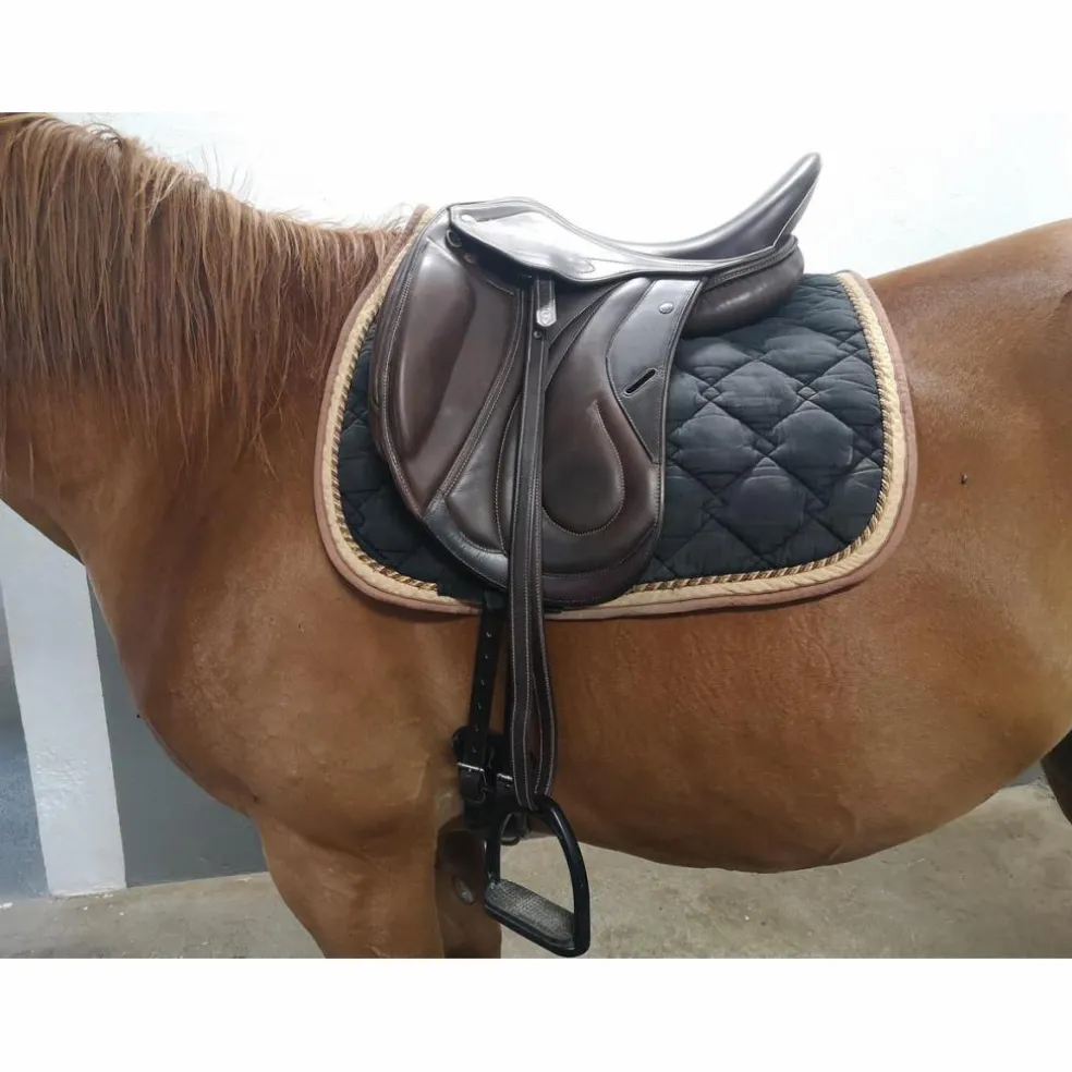Selle monoquartier dressage Eric Mondange Havane 17,5 pouces