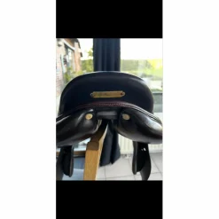 Selle obstacle 17 pouces