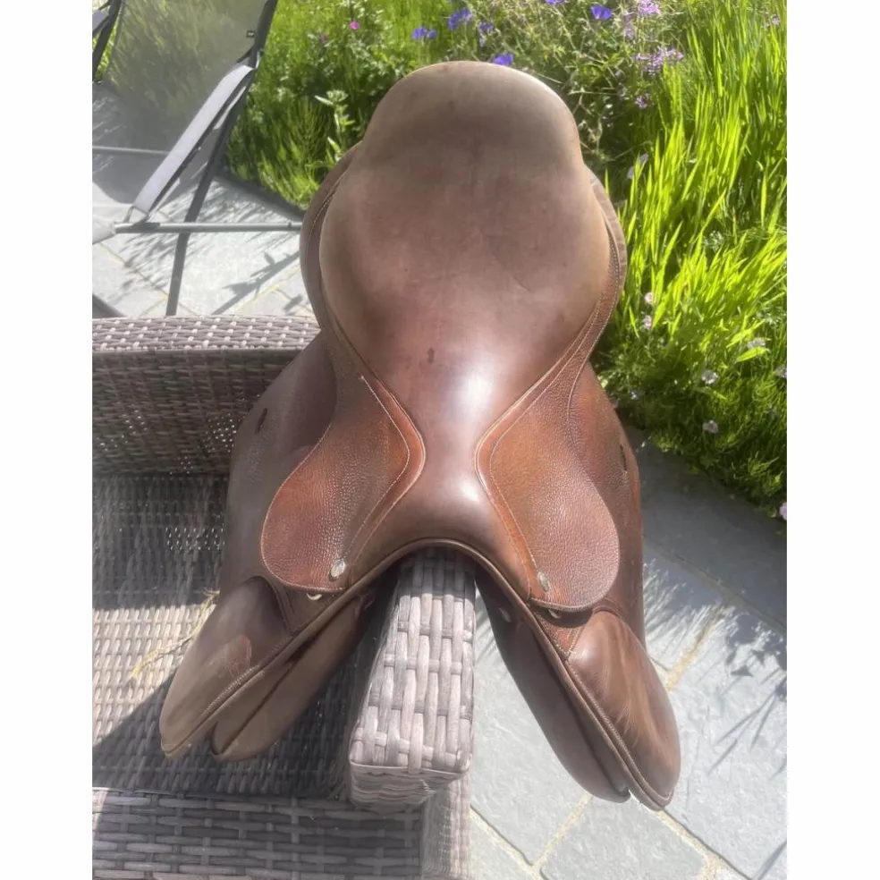 selle obstacle forestier