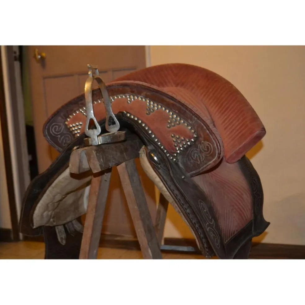 SELLE PORTUGAISE DE CONFECTION ARTISANALE