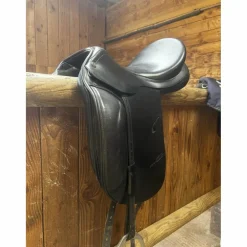 selle prestige Roma dressage 17 pouces