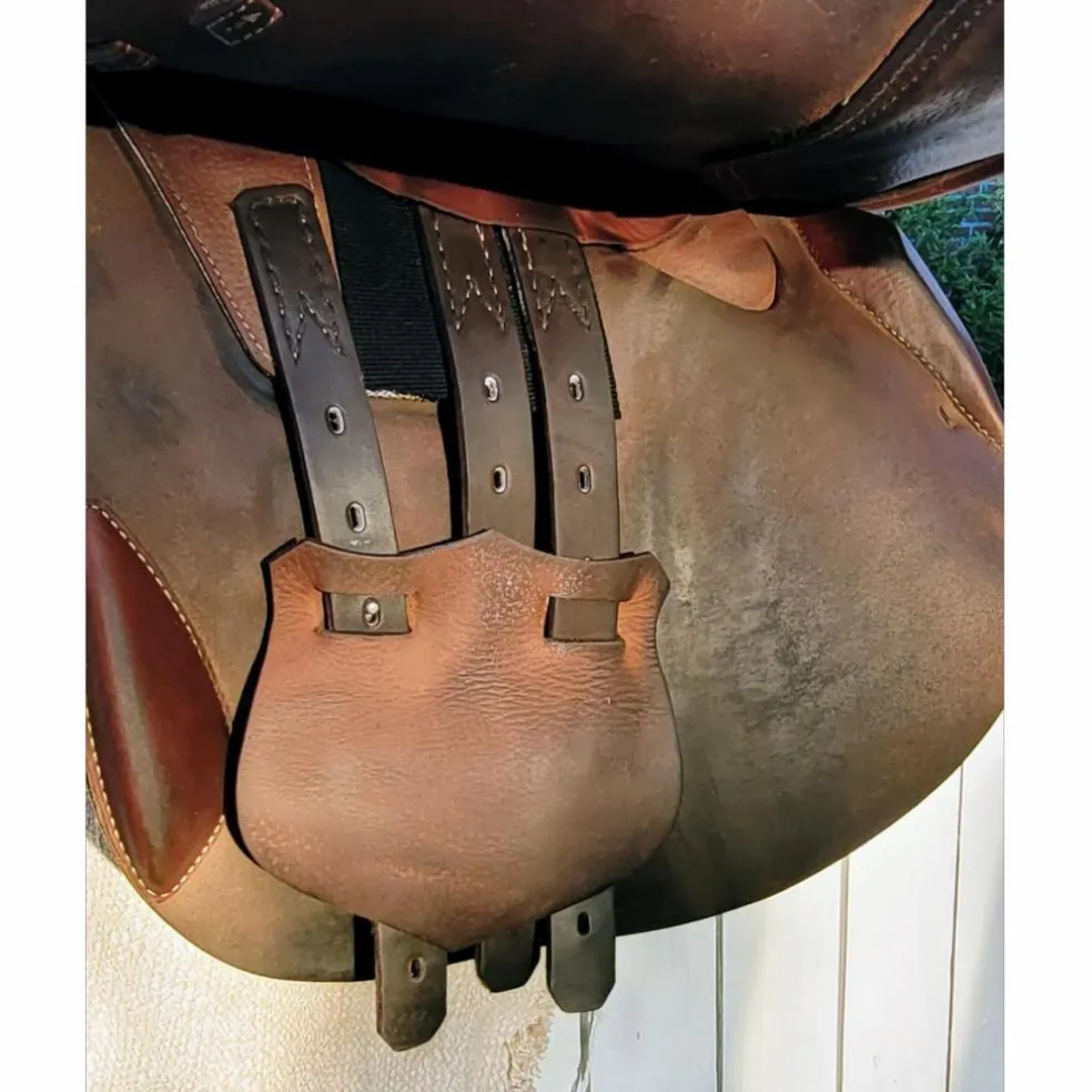 Selle Renaissance modèle M — État excellent, matelassures laine ajustable