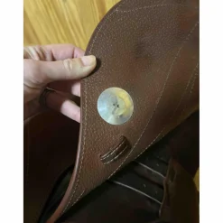 selle semi plate MEYER 2023 TAILLE 17 EN PARFAIT ÉTAT