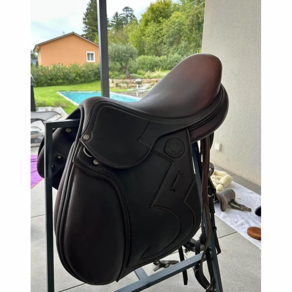 Selle signature Antares 17pouces
