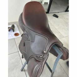 Selle signature Antares 17pouces