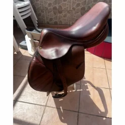 Selle St George taille 17