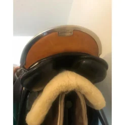 Selle Stübben Scout équipée 18 pouces