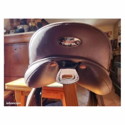 Selle tekna mixte parfait état 17'